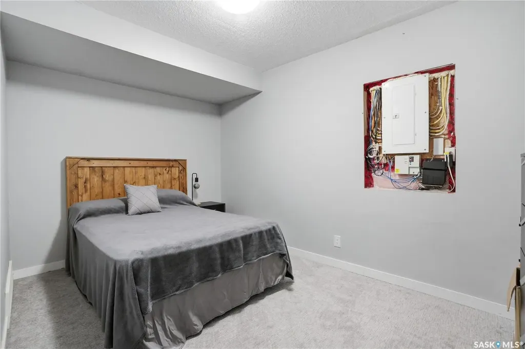 1015 Patrick Crescent Saskatoon SK S7W 0M3