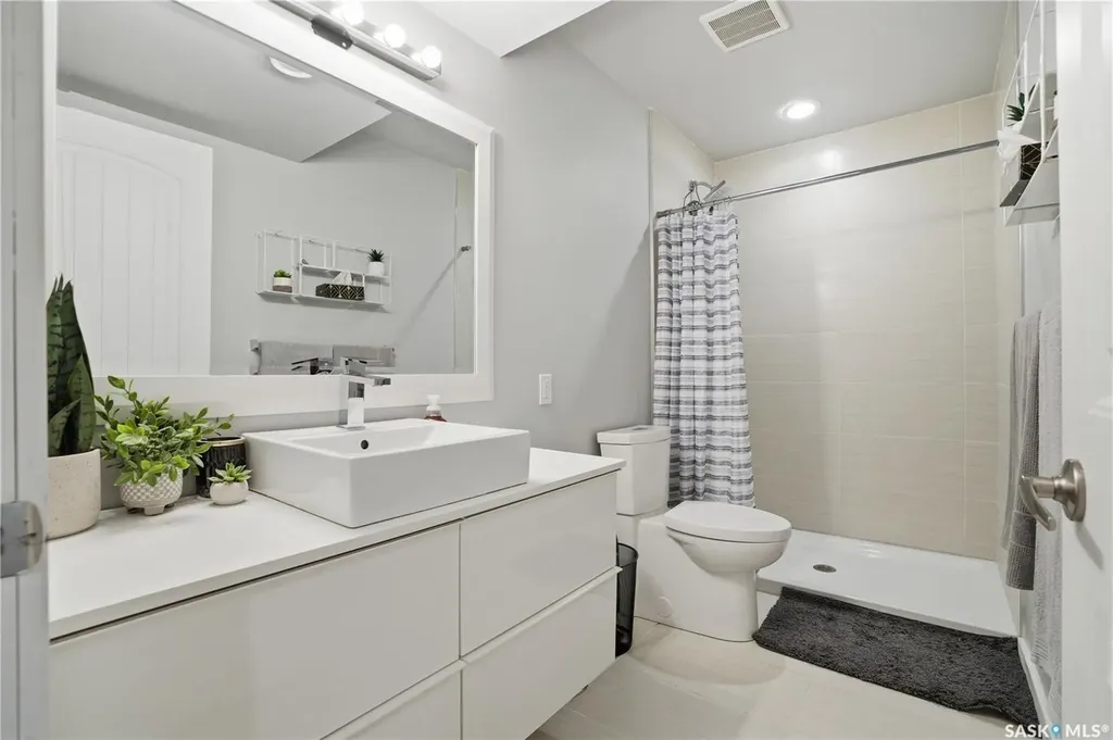 1015 Patrick Crescent Saskatoon SK S7W 0M3