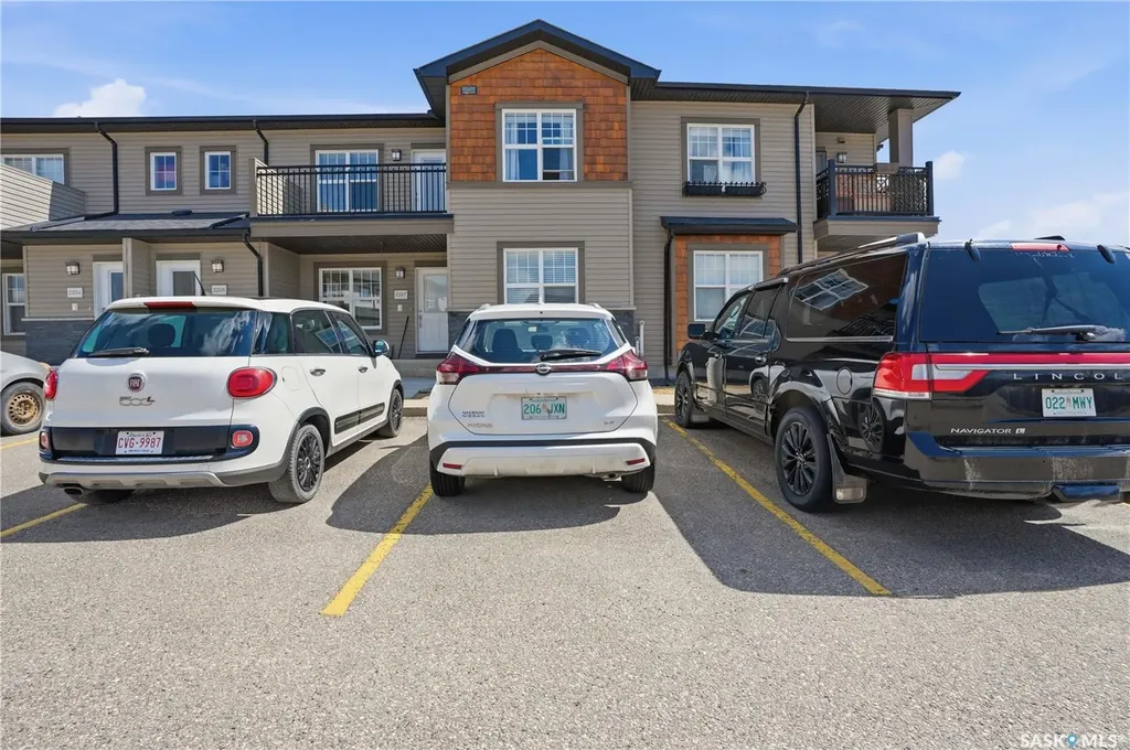 1015 Patrick Crescent Saskatoon SK S7W 0M3
