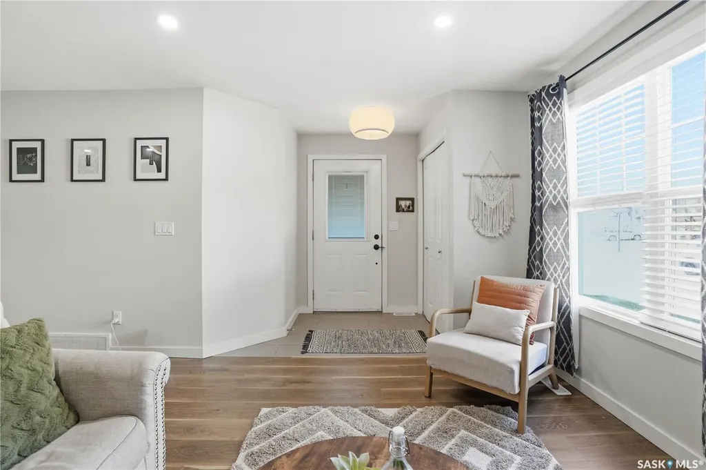 1015 Patrick Crescent Saskatoon SK S7W 0M3