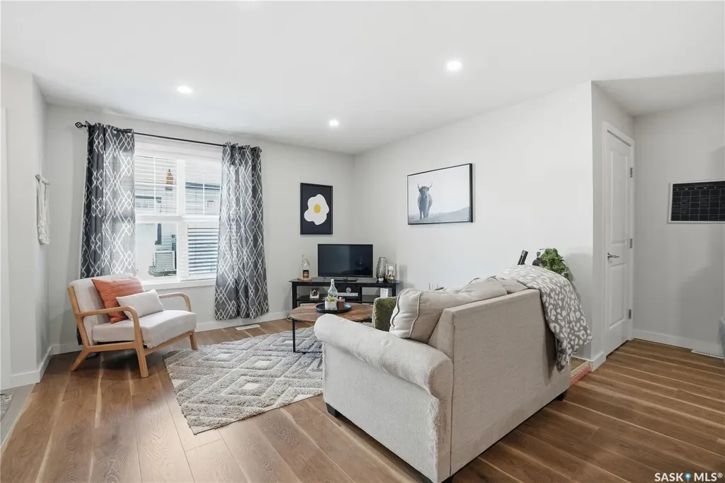 1015 Patrick Crescent Saskatoon SK S7W 0M3