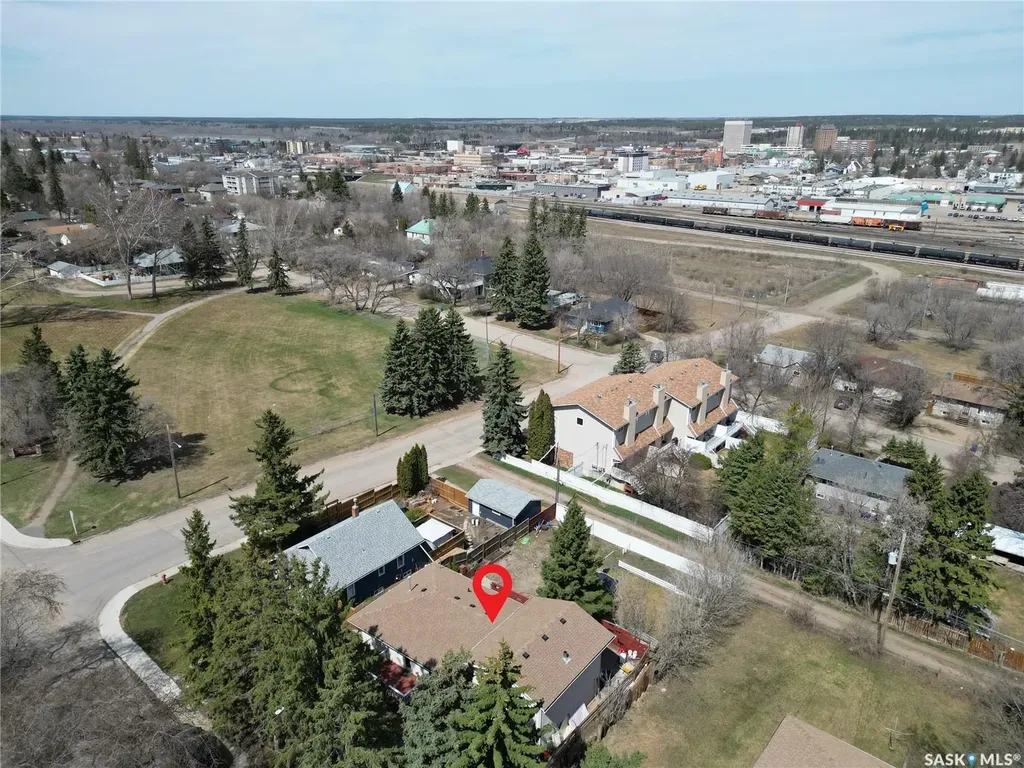 312 20th Street E Prince Albert SK S6V 1K8