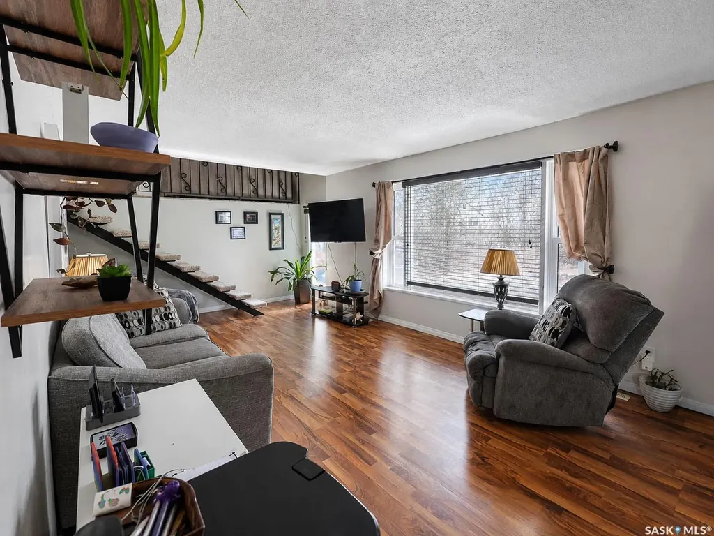 312 20th Street E Prince Albert SK S6V 1K8