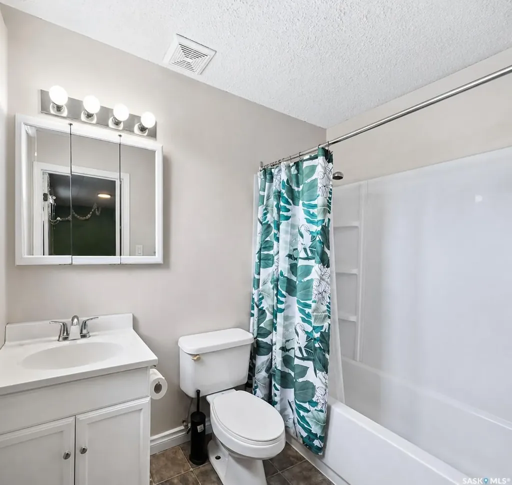 312 20th Street E Prince Albert SK S6V 1K8
