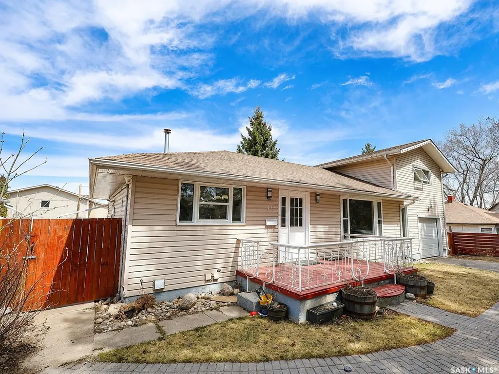 312 20th Street E Prince Albert SK S6V 1K8