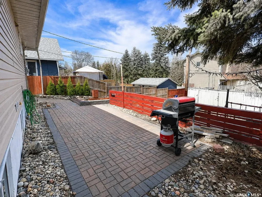 312 20th Street E Prince Albert SK S6V 1K8
