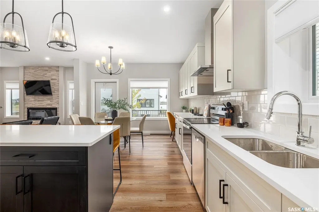 325 Cockcroft Street Saskatoon SK S7V 1Y9