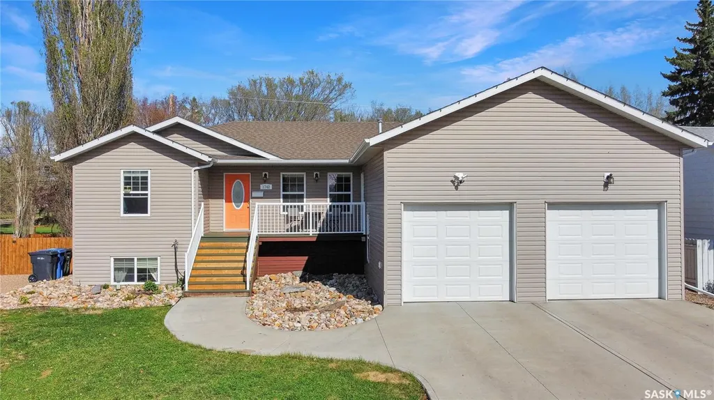 1742 93rd Street North Battleford SK S9A 0C8