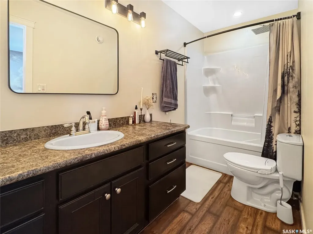 1742 93rd Street North Battleford SK S9A 0C8