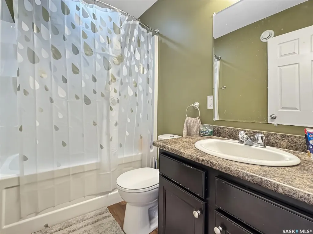 1742 93rd Street North Battleford SK S9A 0C8