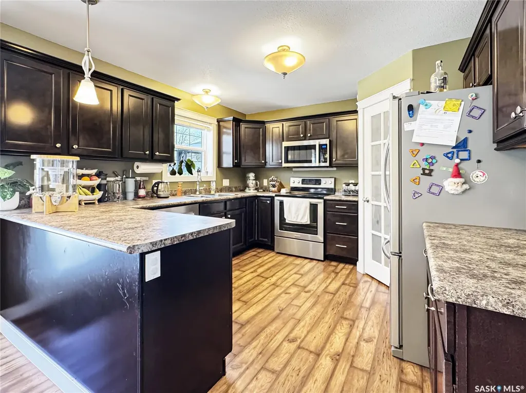 1742 93rd Street North Battleford SK S9A 0C8