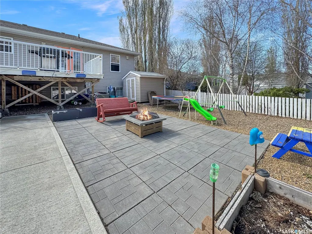 1742 93rd Street North Battleford SK S9A 0C8