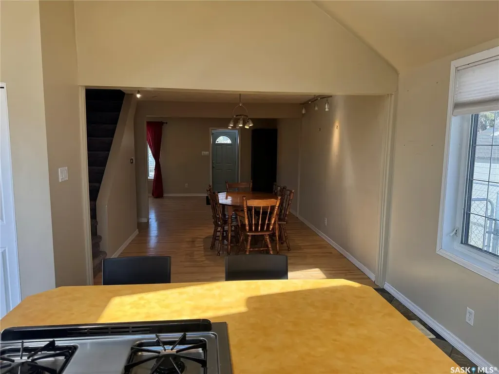 312 1st Street E Saskatoon SK S7H 1S2