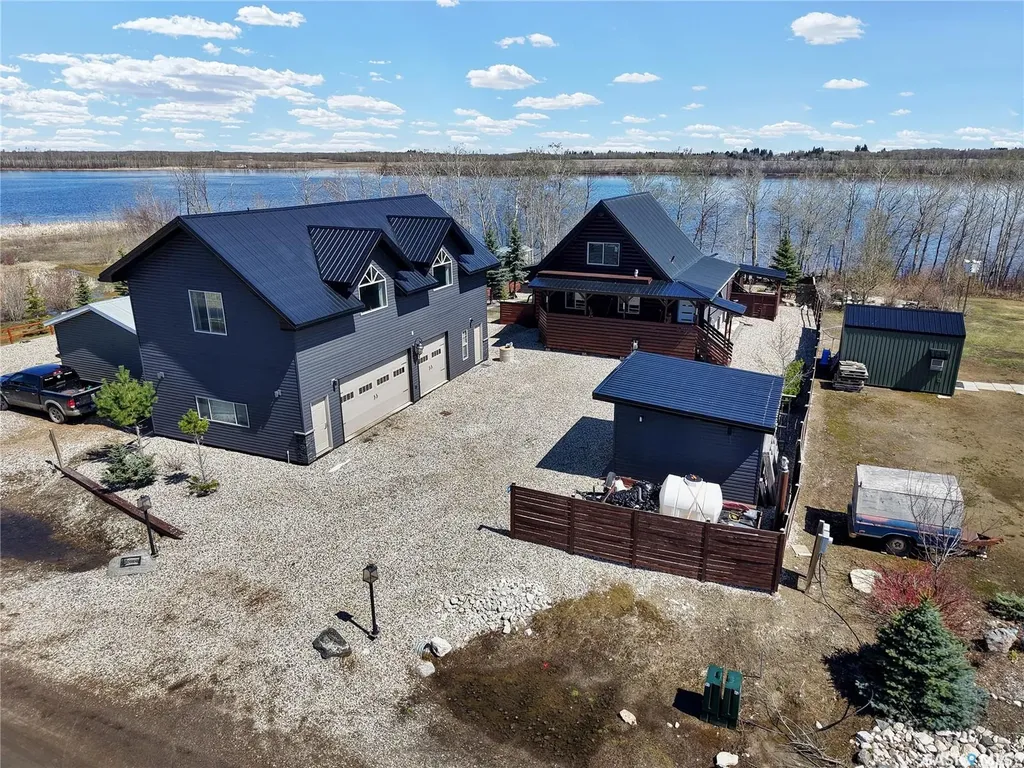 43 Lakeshore Drive Three Lakes Rm No. 400 SK S0K 2X0