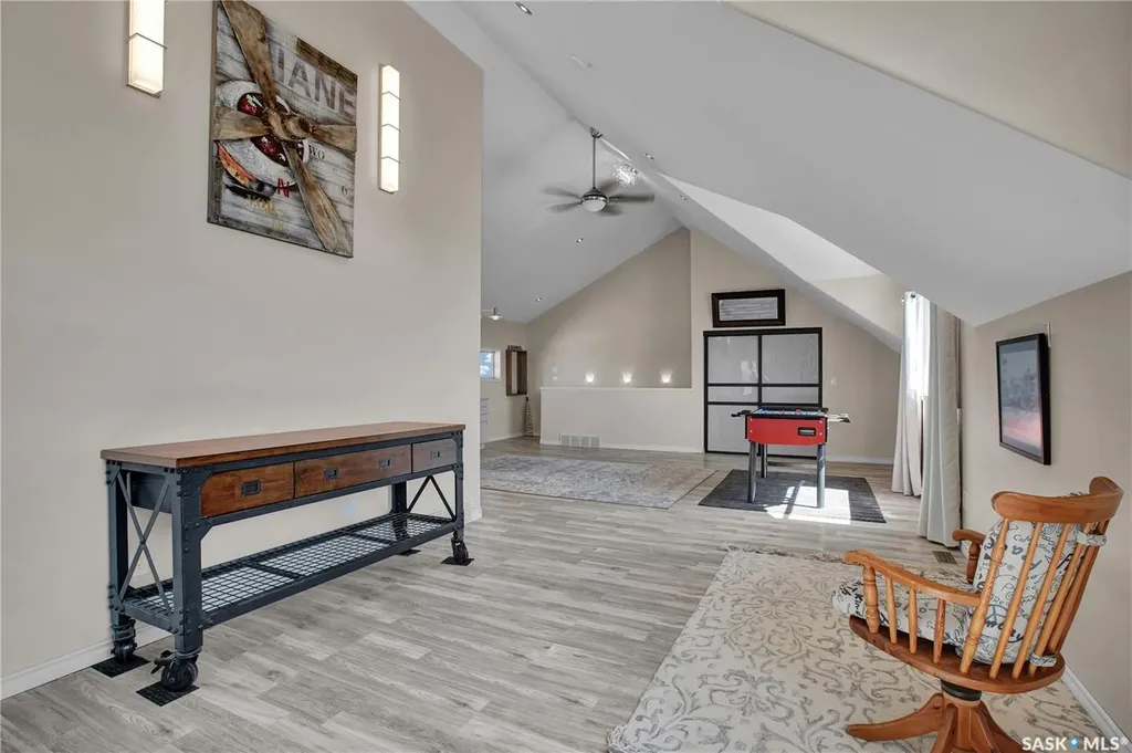 43 Lakeshore Drive Three Lakes Rm No. 400 SK S0K 2X0