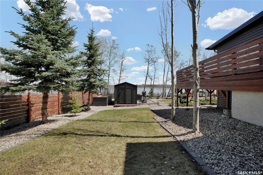 43 Lakeshore Drive Three Lakes Rm No. 400 SK S0K 2X0