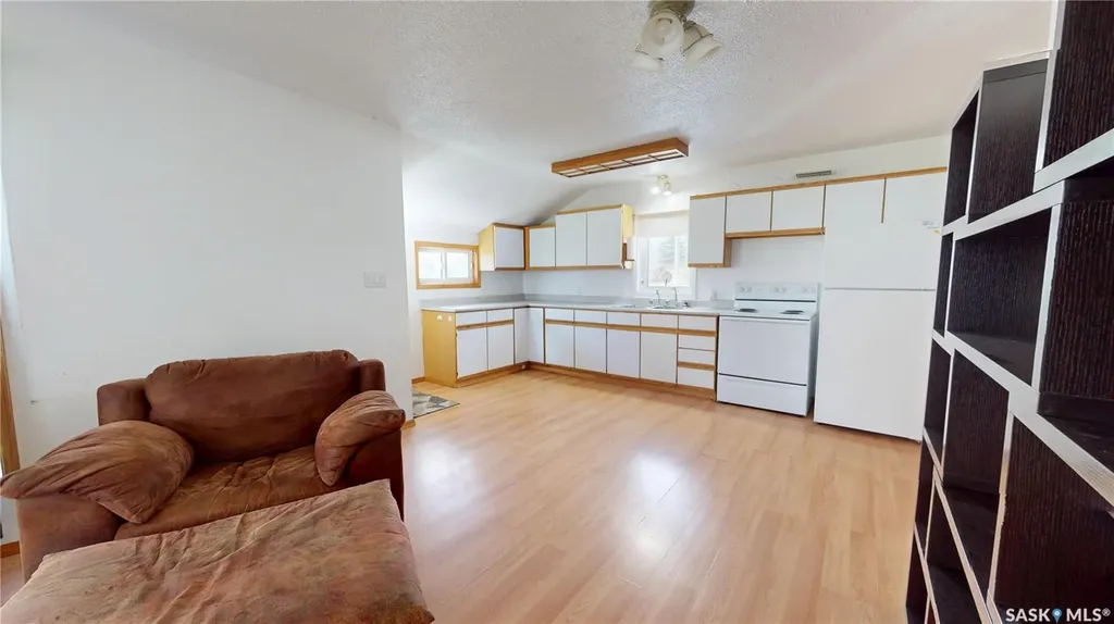 105 Pipestone Avenue Wawota SK S0G 5A0