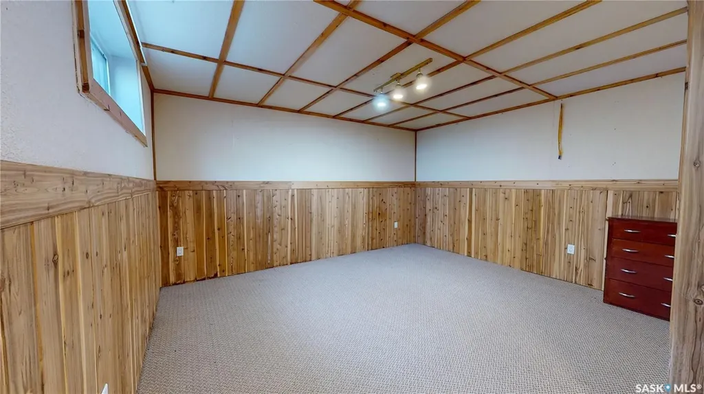 105 Pipestone Avenue Wawota SK S0G 5A0