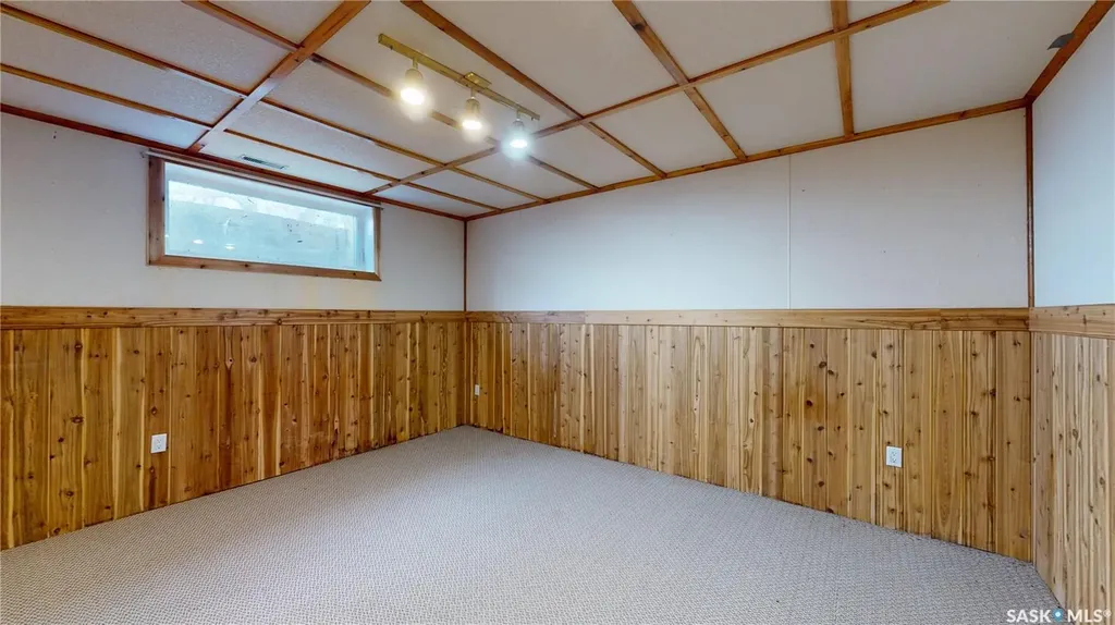 105 Pipestone Avenue Wawota SK S0G 5A0