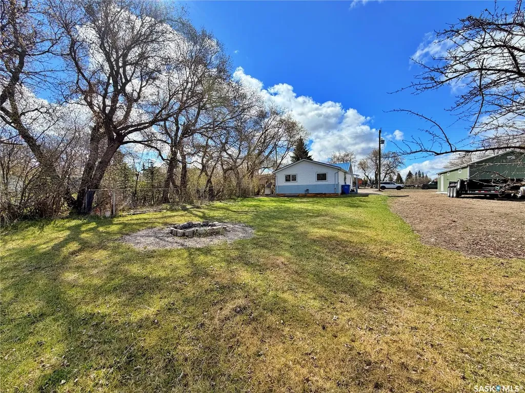 105 Pipestone Avenue Wawota SK S0G 5A0
