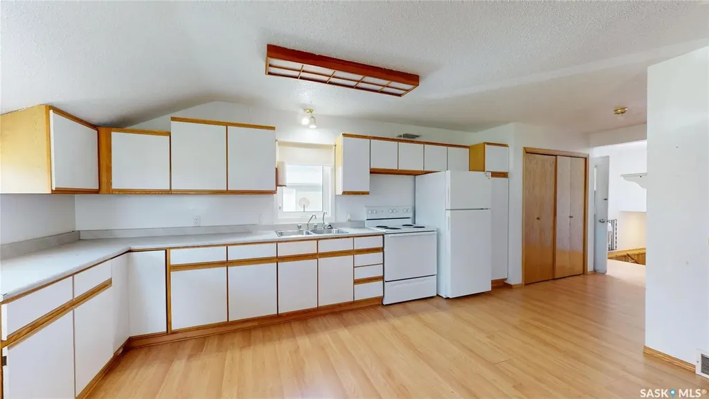 105 Pipestone Avenue Wawota SK S0G 5A0