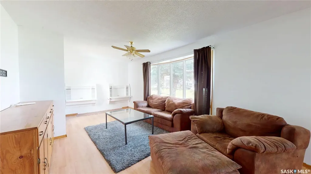 105 Pipestone Avenue Wawota SK S0G 5A0