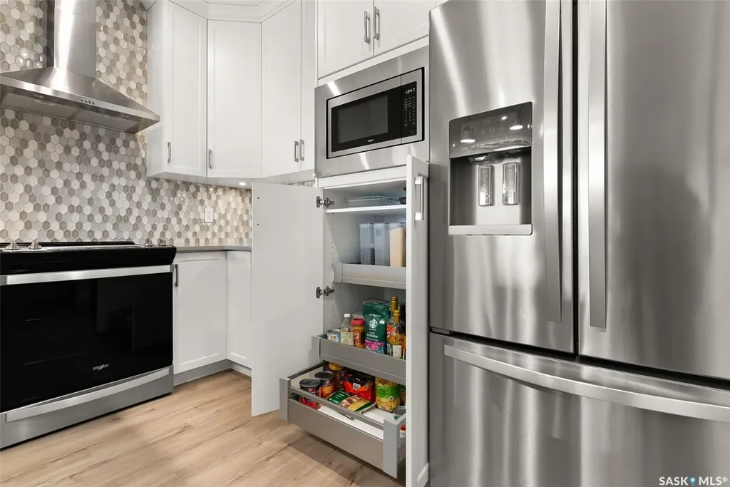3581 Evans Court Regina SK S4S 7A3