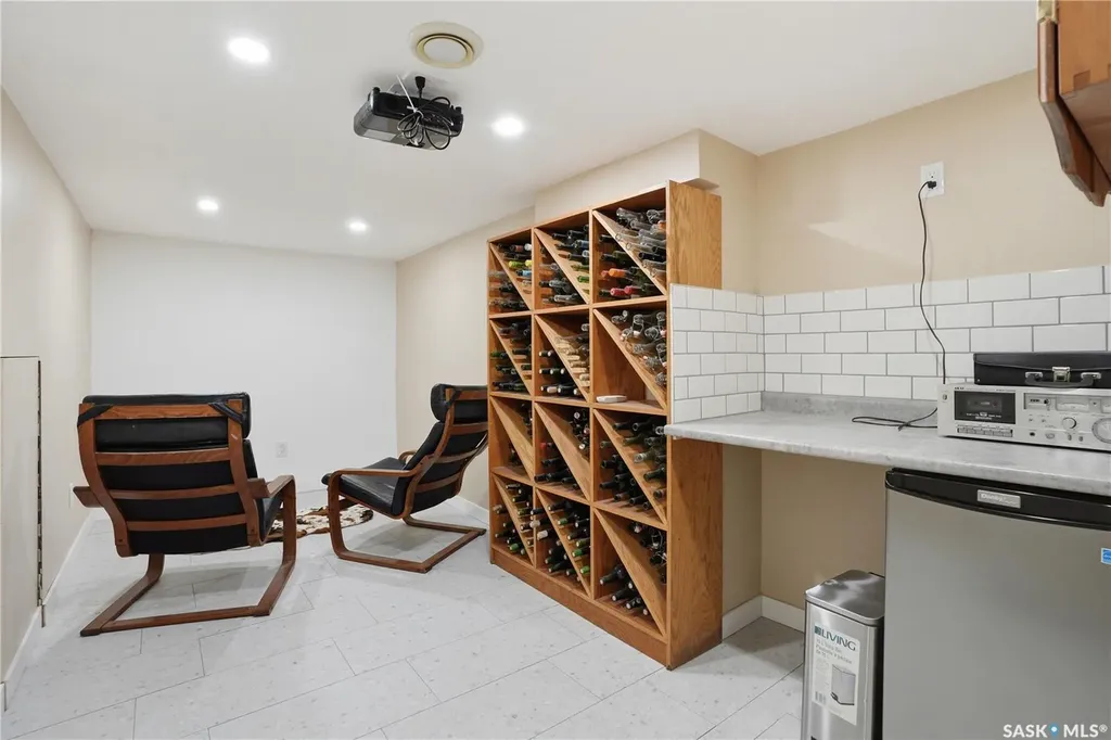 206 La Loche Terrace Saskatoon SK S7K 4R9
