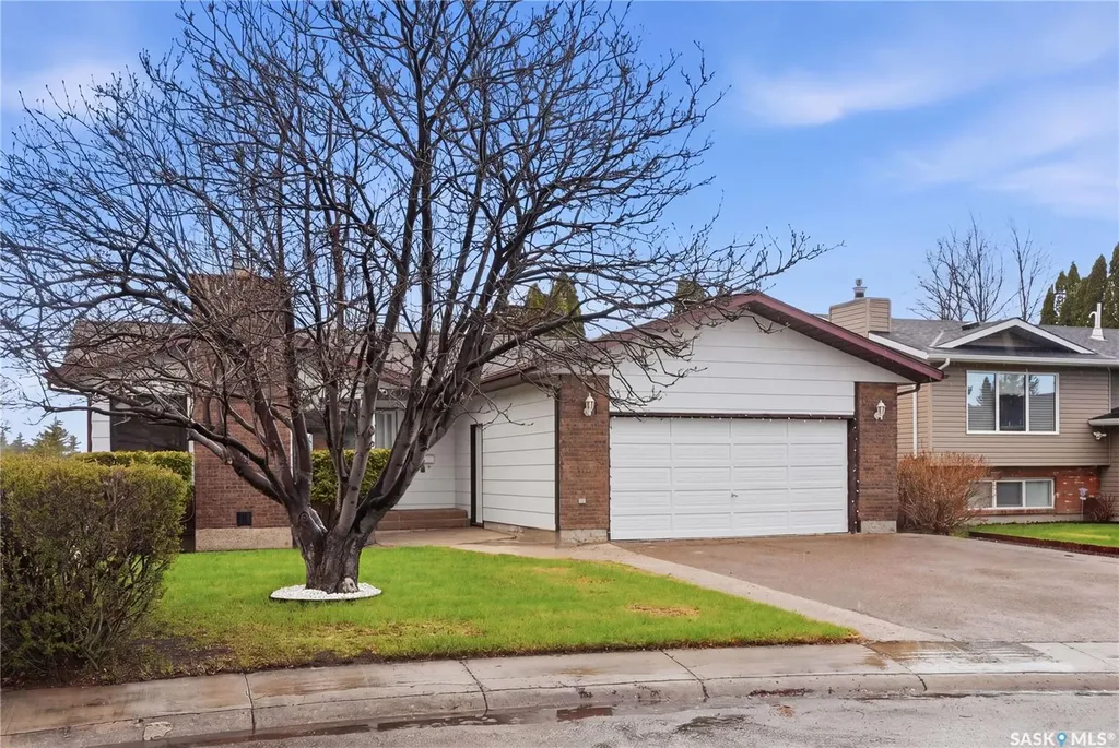 155 J.j. Thiessen Crescent Saskatoon SK S7K 5N9