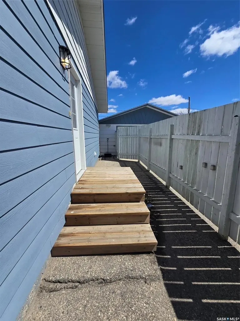1005 Anderson Street Grenfell SK S0G 2B0