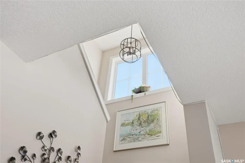 703 Underhill Lane Saskatoon SK S7V 0N2