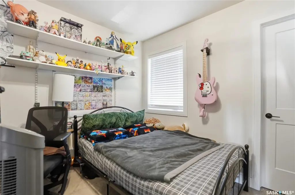 703 Underhill Lane Saskatoon SK S7V 0N2