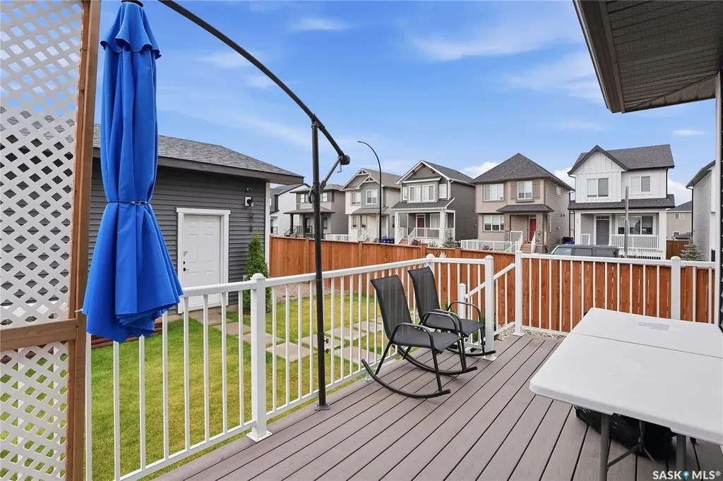 703 Underhill Lane Saskatoon SK S7V 0N2