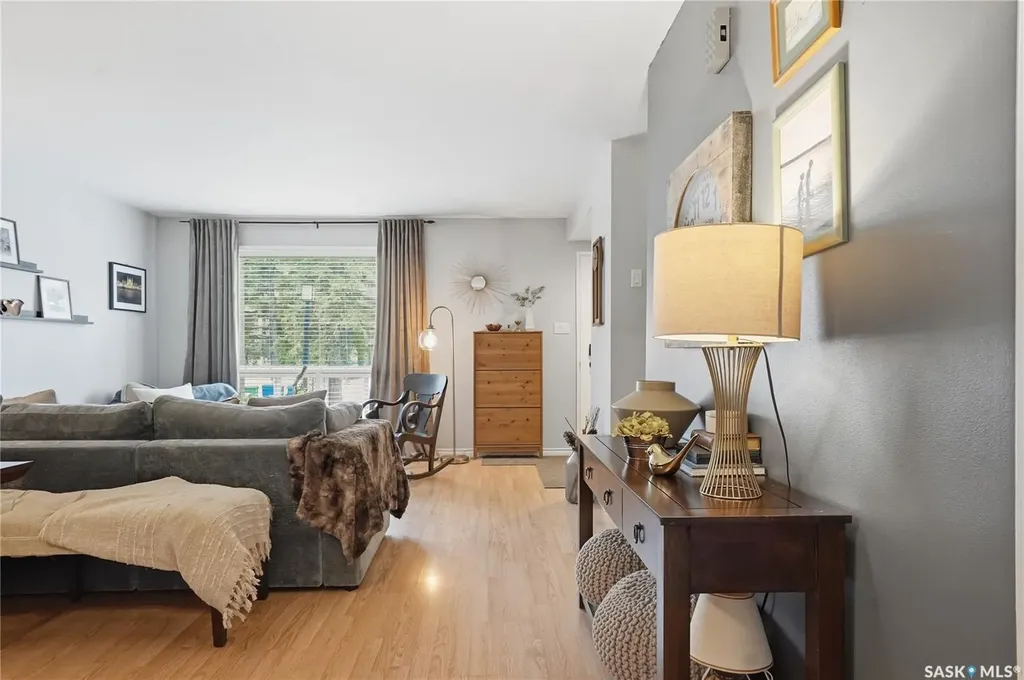 425 Pinehouse Drive Saskatoon SK S7K 5K2