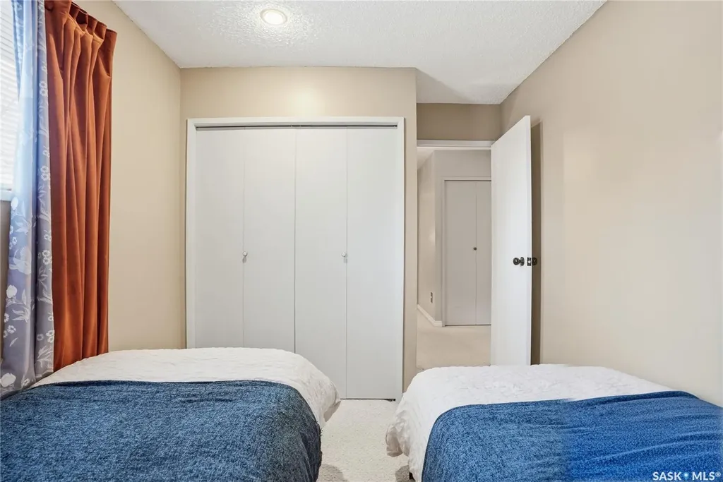 425 Pinehouse Drive Saskatoon SK S7K 5K2