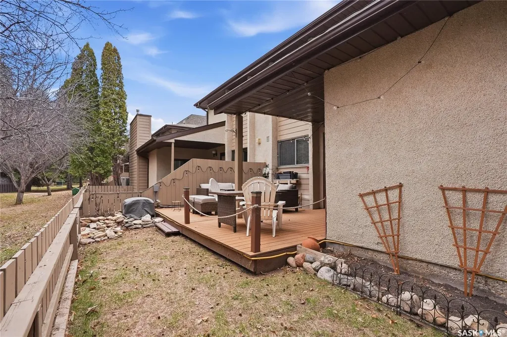 425 Pinehouse Drive Saskatoon SK S7K 5K2