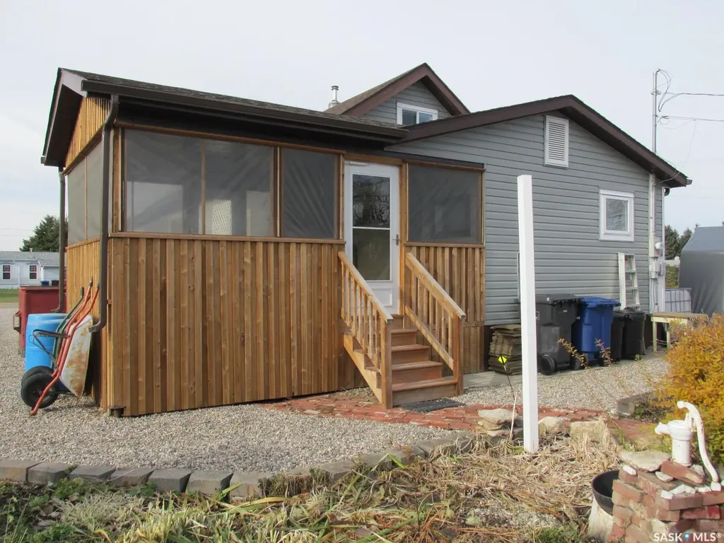 302 Rustad Avenue White Fox SK S0J 3B0