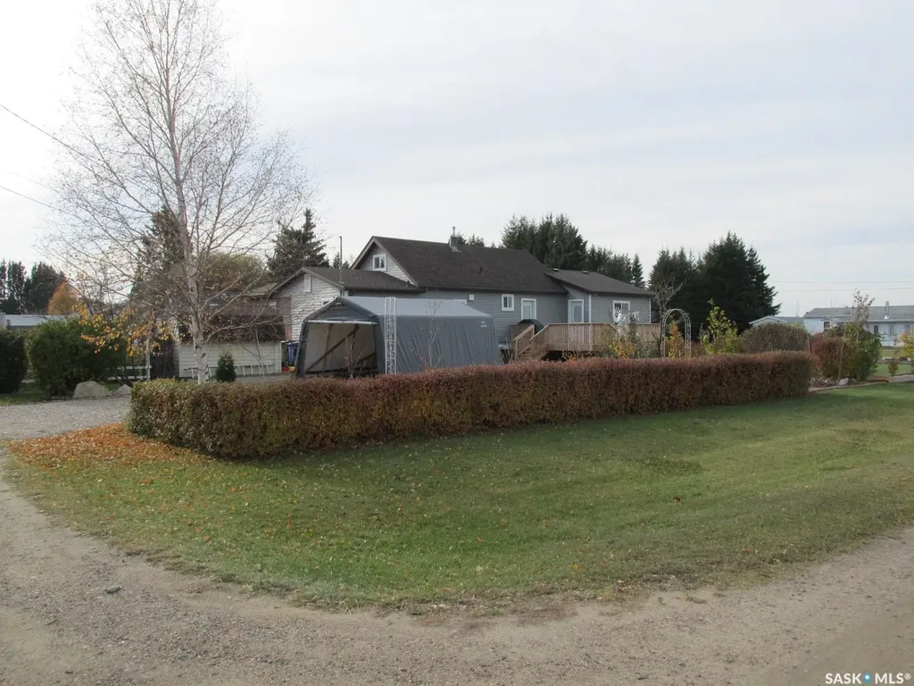 302 Rustad Avenue White Fox SK S0J 3B0