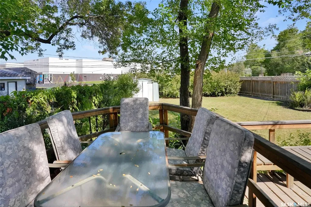 3212 L'arche Crescent Regina SK S4S 5V8