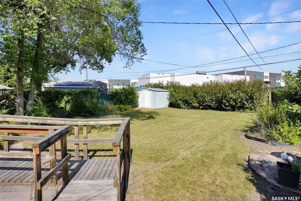3212 L'arche Crescent Regina SK S4S 5V8