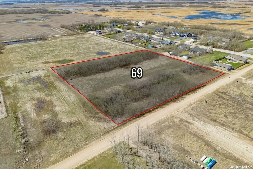 Blk 69 Saskatchewan Avenue Humboldt SK S0K 2A0