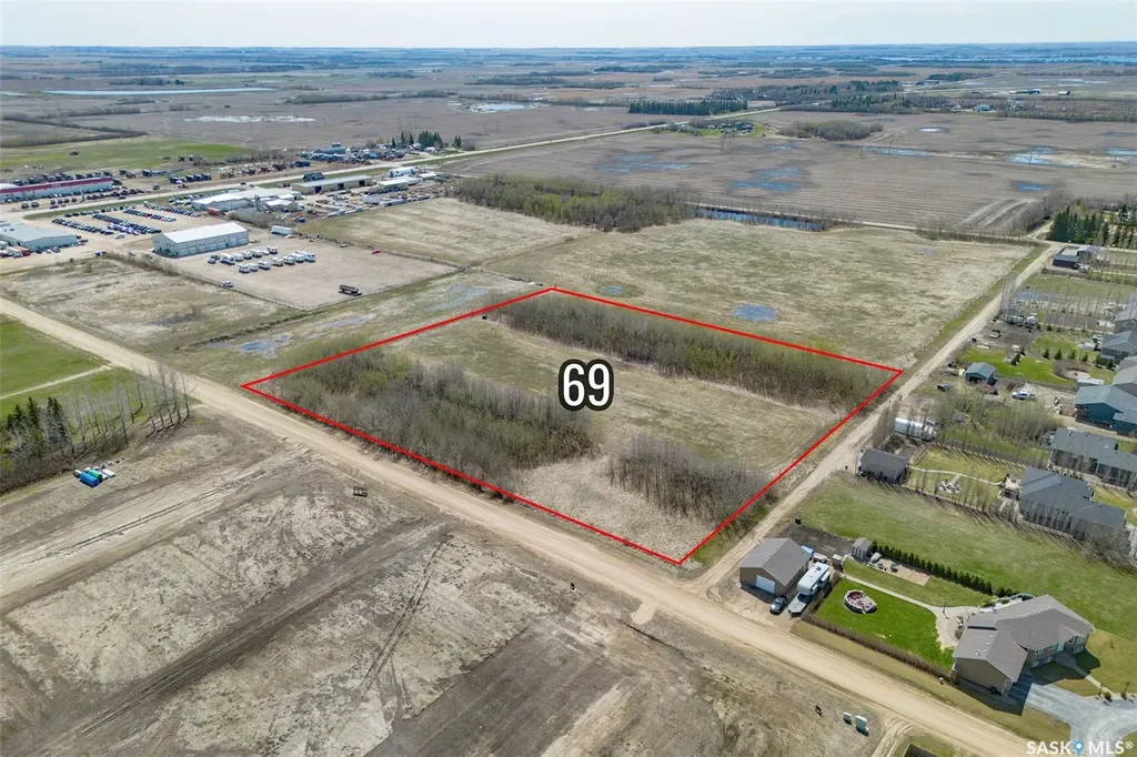 Blk 69 Saskatchewan Avenue Humboldt SK S0K 2A0