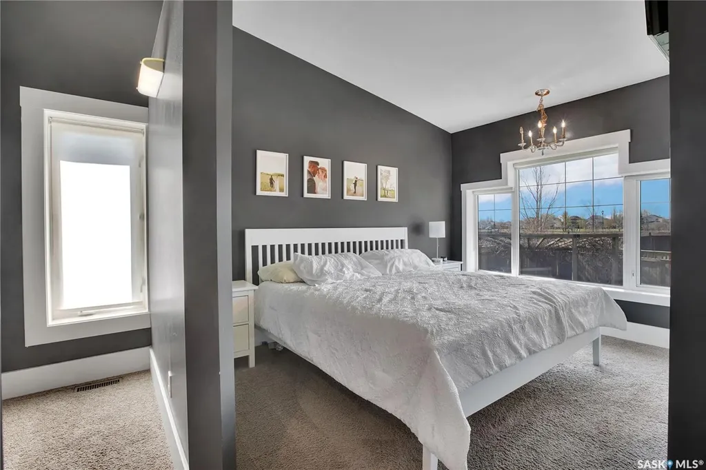 752 Reddekopp Drive Martensville SK S0K 2T2