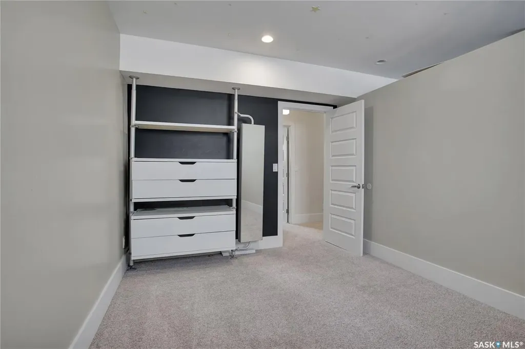 752 Reddekopp Drive Martensville SK S0K 2T2