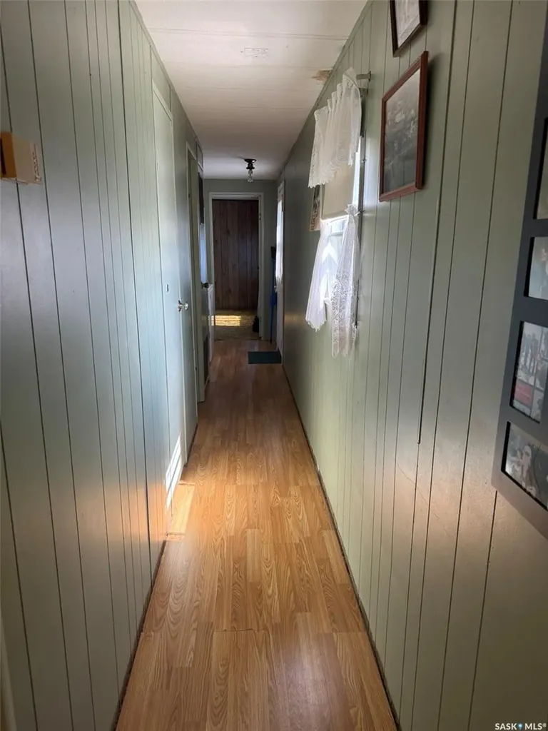 192 3rd Street W Glaslyn SK S0M 0Y0