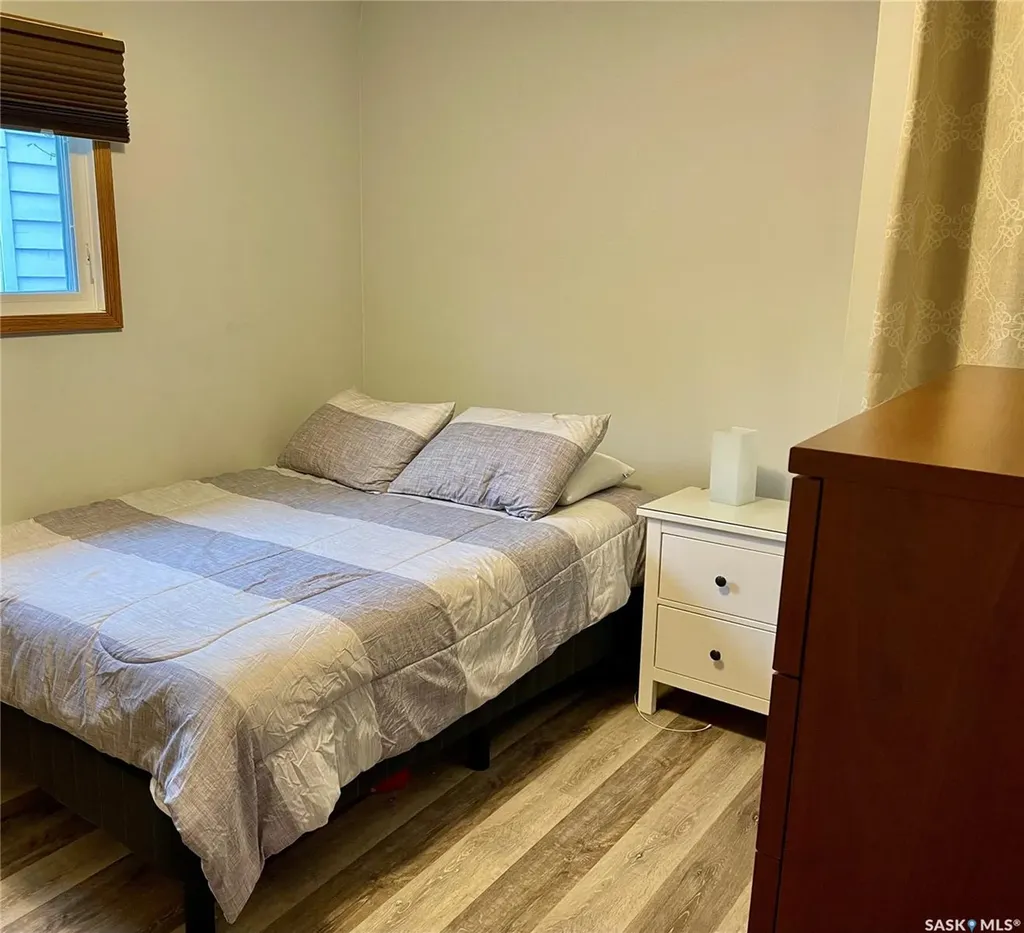 338 3rd Street E Regina Beach SK S0G 4C0
