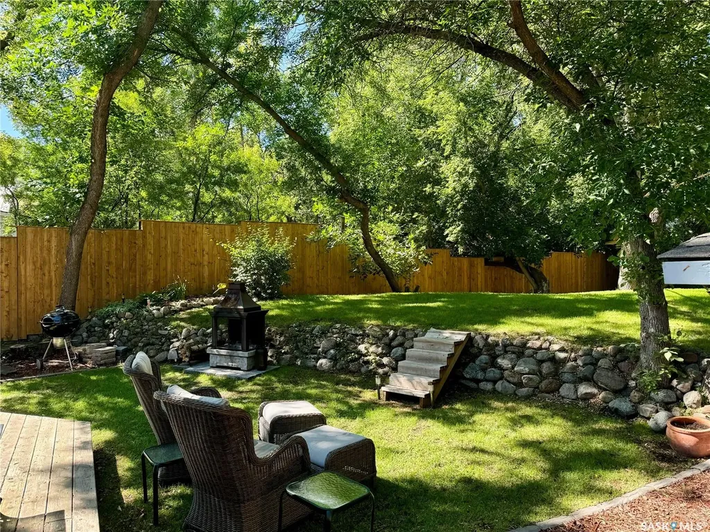 338 3rd Street E Regina Beach SK S0G 4C0