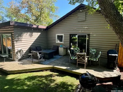 338 3RD Street E Regina Beach SK S0G 4C0