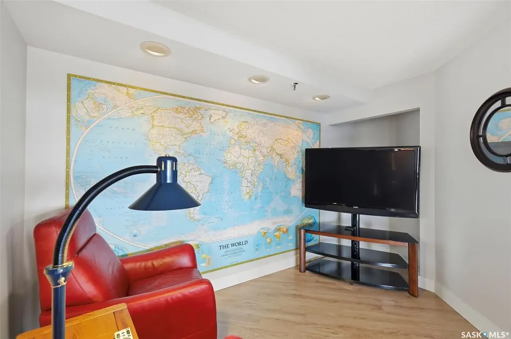 424 Spadina Crescent E Saskatoon SK S7K 6X7