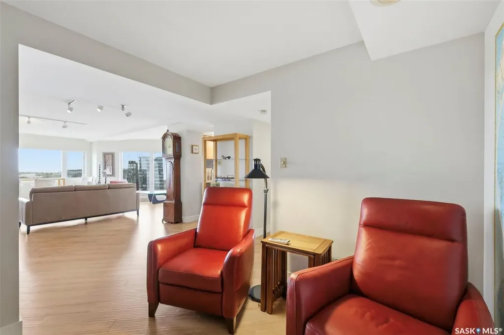 424 Spadina Crescent E Saskatoon SK S7K 6X7
